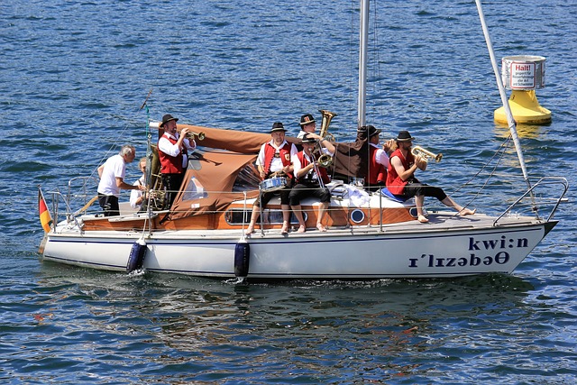 显得力不从 显得力不从